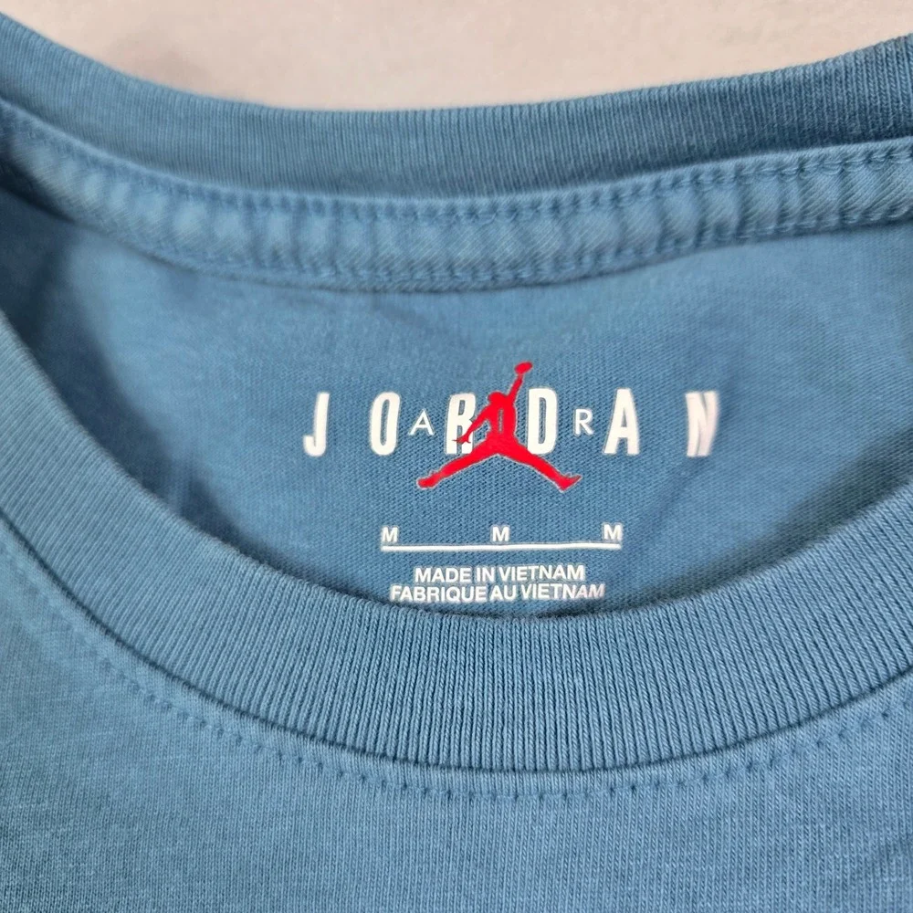 Jordan DNA Long Sleeve T-Shirt Mens Medium Blue Graphic Jumpman Basketball‎ Tee